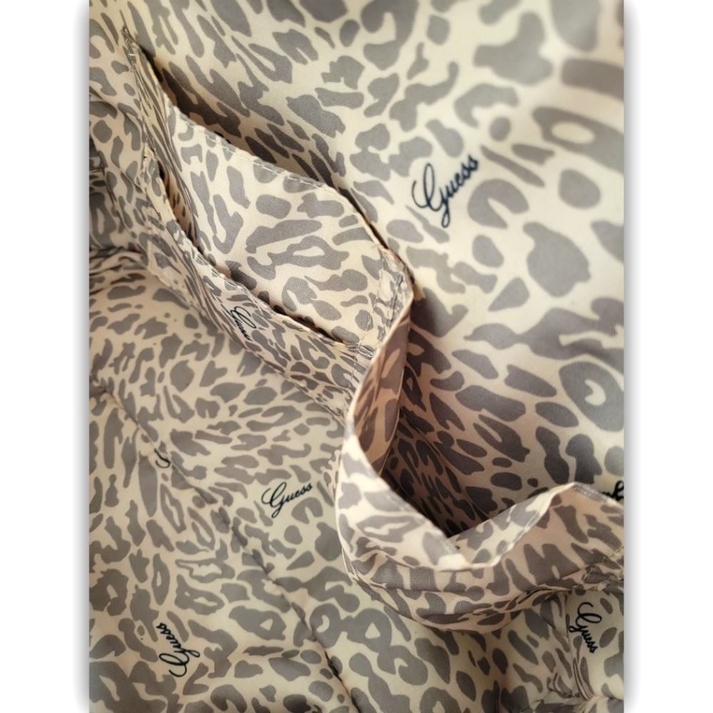 GUESS FLORAL SATCHEL BAG - Picture 4 of 6